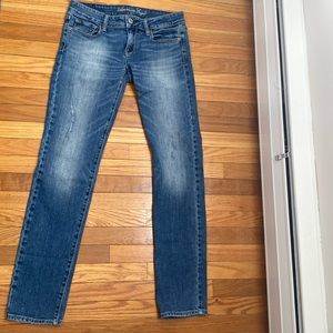 Abercrombie & Fitch blue jeans distressed  skinny distressed with stretch size 4